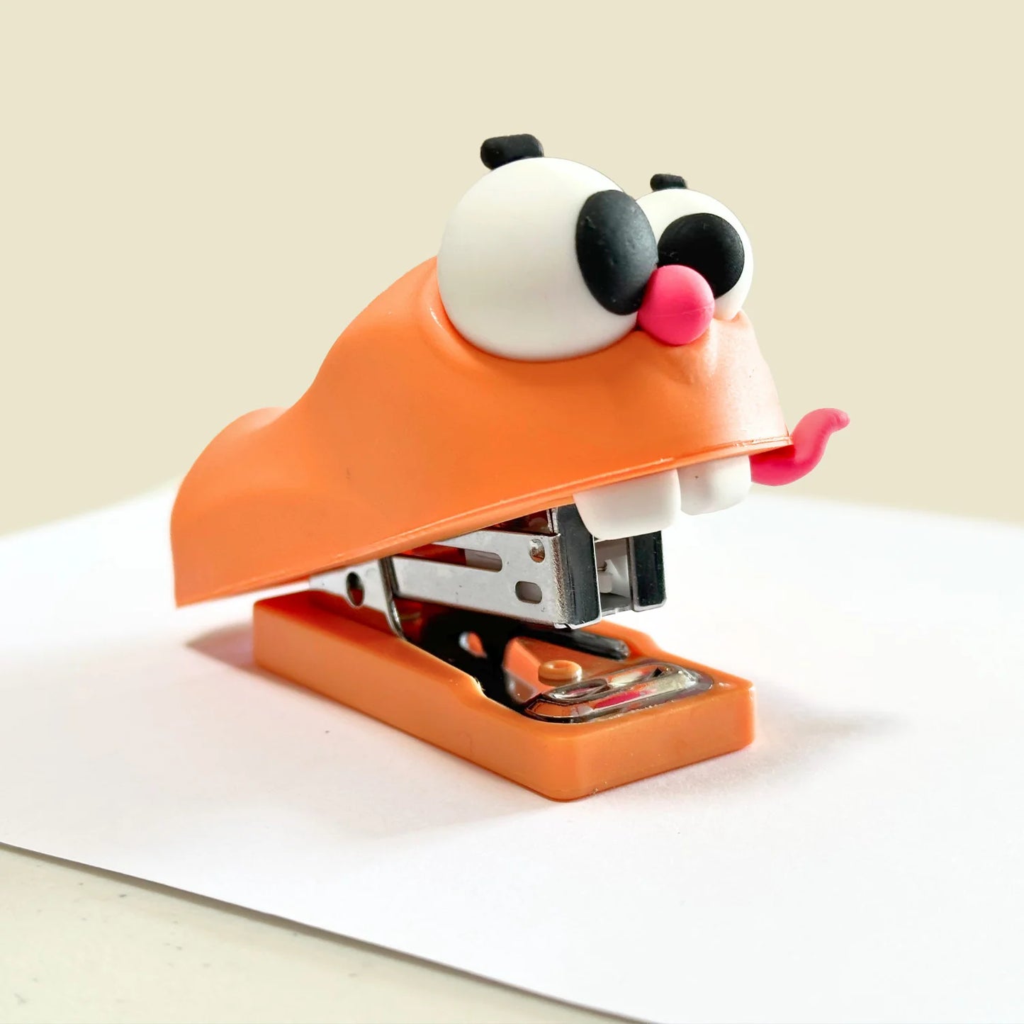 Chomp Chomp (Stapler w/Colored Staples)