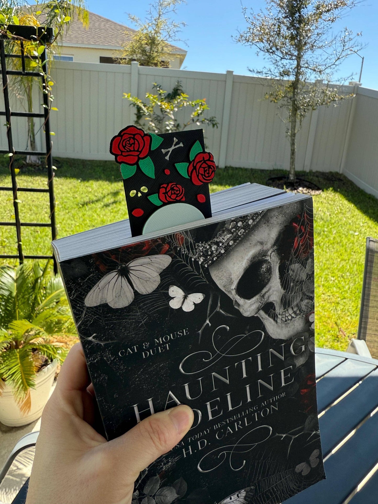Skull & Roses Bookmook | Dark Romance | Bookish | Fantasy
