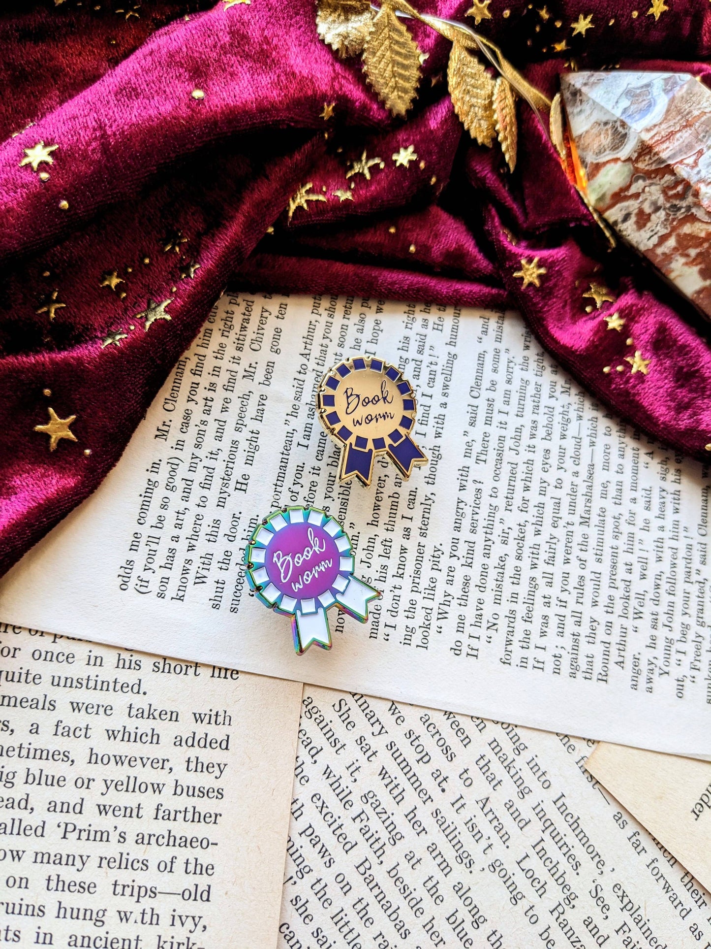 Book worm rosette hard Enamel pin (rainbow and white edition)