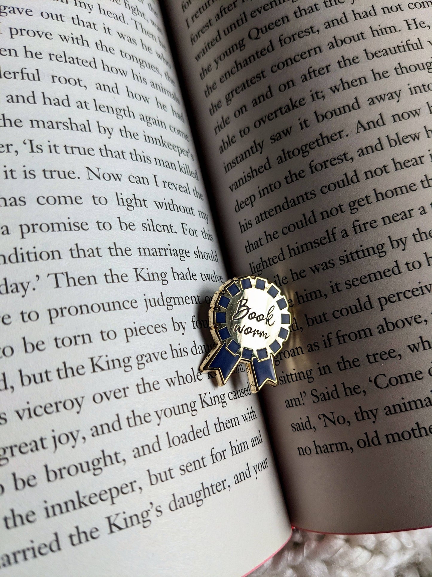 Book worm rosette hard Enamel pin (gold and navy edition)