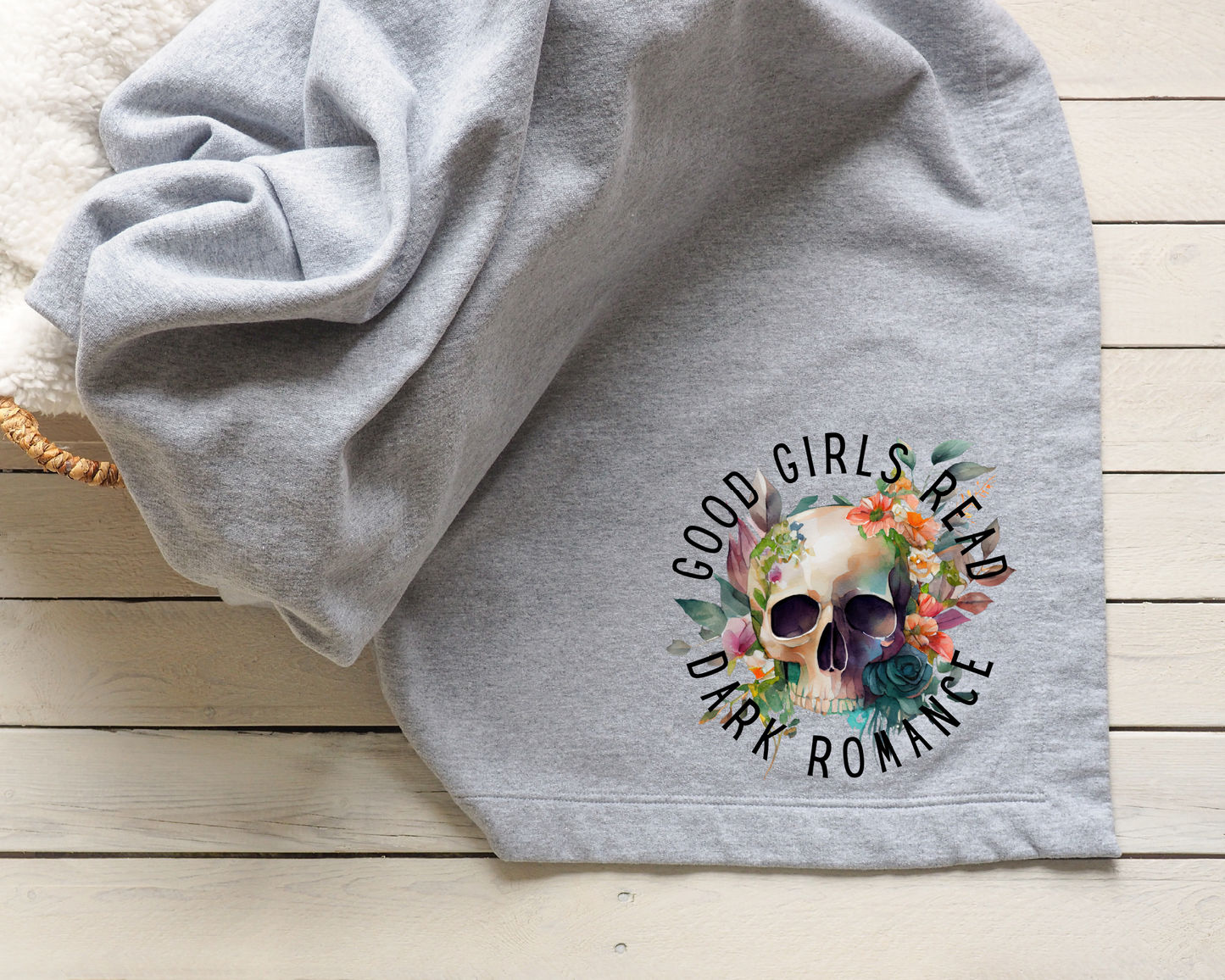 Good Girls Read Dark Romance Sweatshirt Blanket