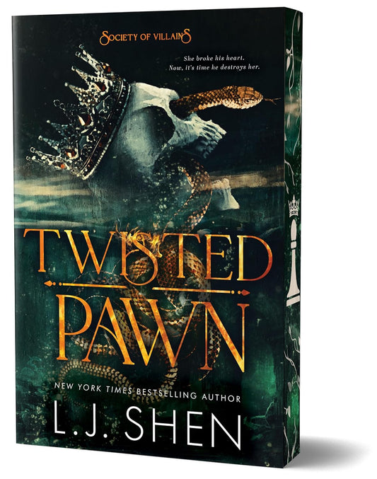 Twisted Pawn: Deluxe Edition (Society of Villains #2)